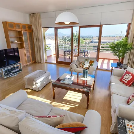 Urban Elegance By Fidalsa Villa *